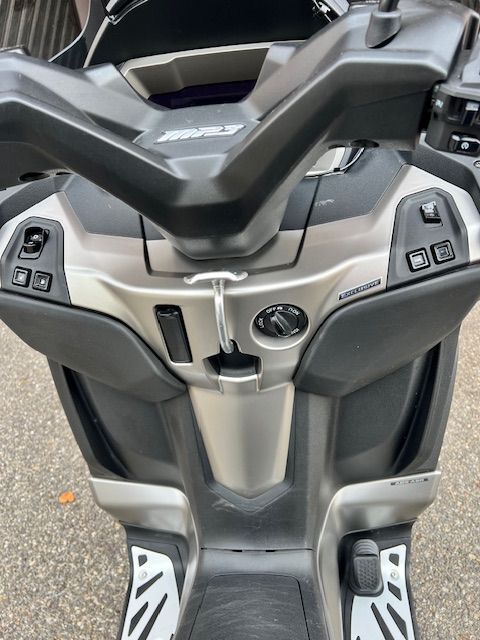 Photo PIAGGIO MP3 530 HPE