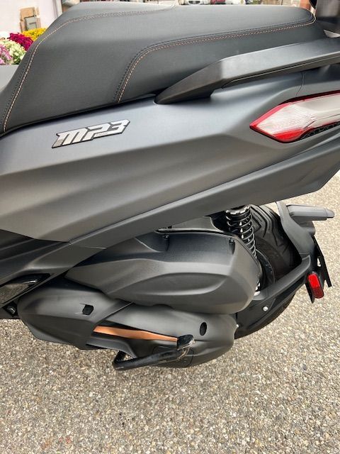 Photo PIAGGIO MP3 530 HPE