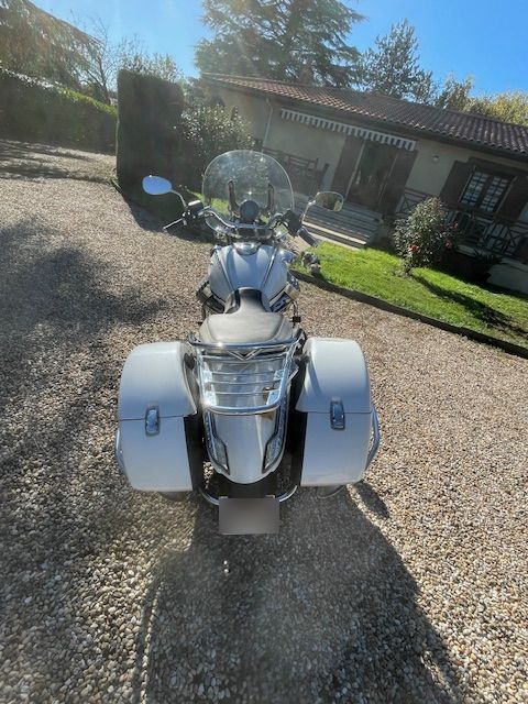 Photo MOTO GUZZI CALIFORNIA