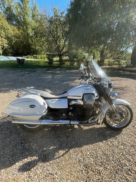 Photo MOTO GUZZI CALIFORNIA