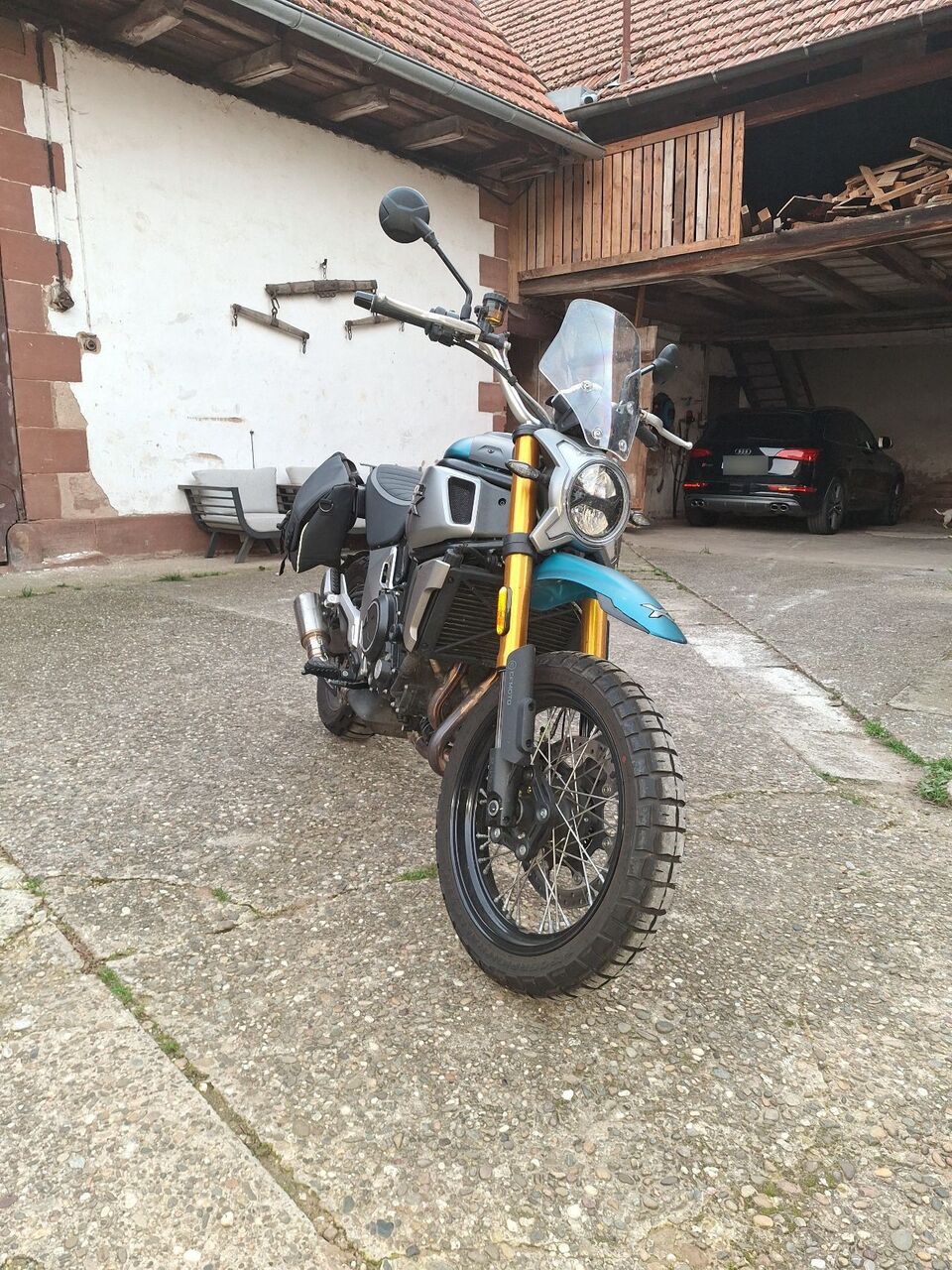 Photo CF MOTO CL-X 700 A2