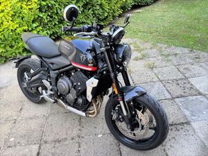 TRIUMPH TRIDENT 660 FULL ABS TRIUMPH TRIDENT 660 FULL ABS