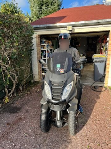 Photo PEUGEOT METROPOLIS