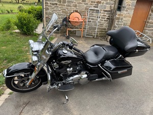 HARLEY DAVIDSON ROAD KING 1745 ABS