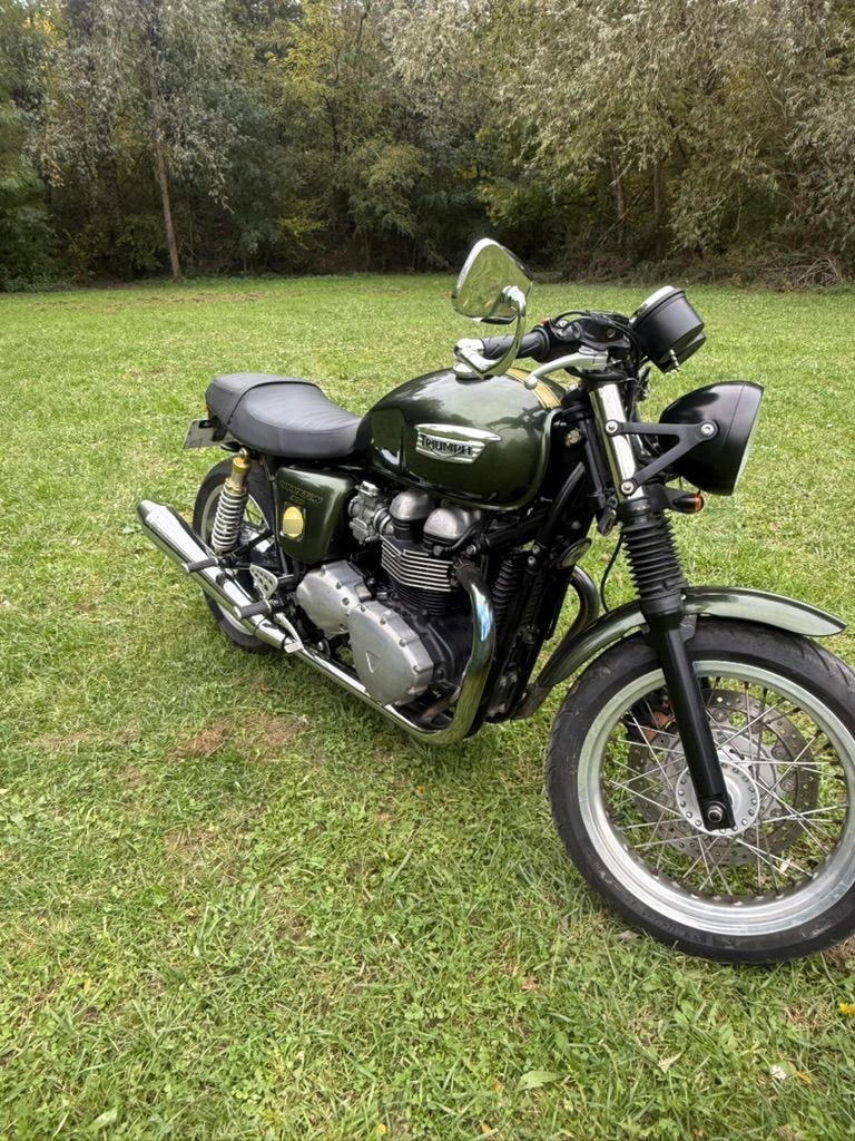 Photo TRIUMPH THRUXTON 900