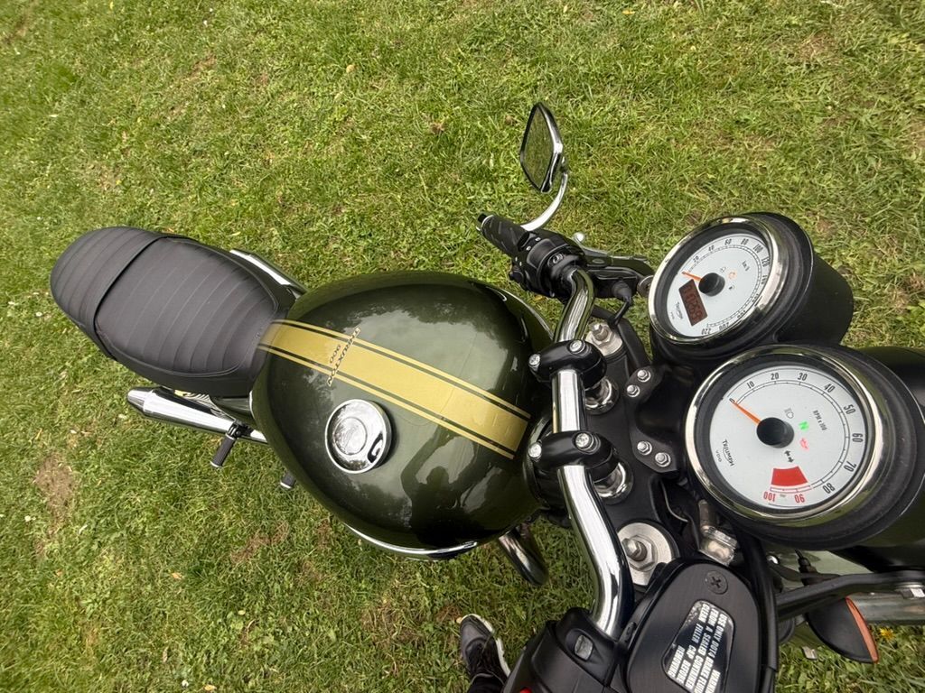 Photo TRIUMPH THRUXTON 900