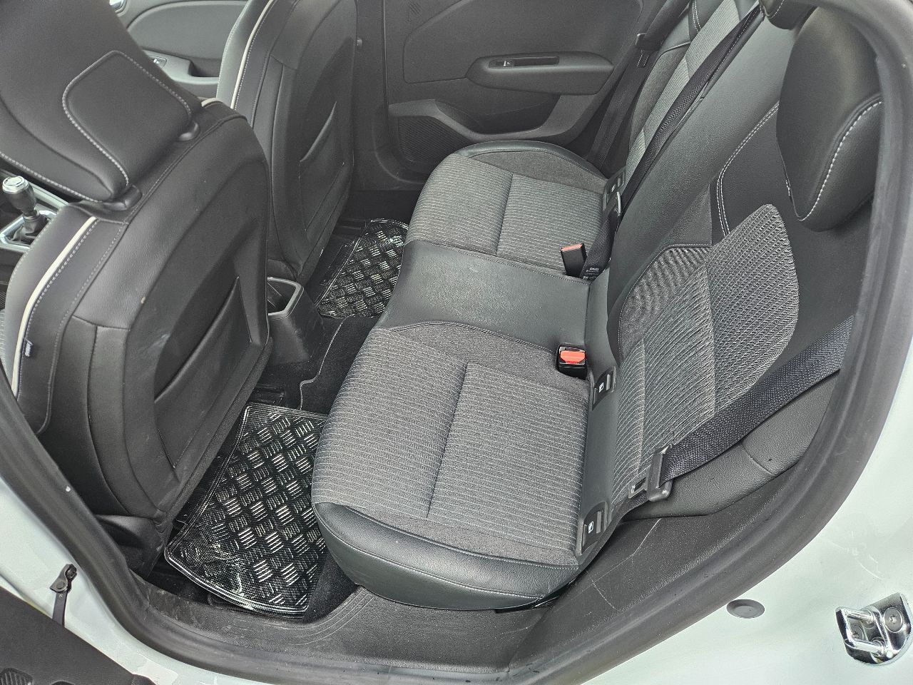 Photo RENAULT CLIO V 1.0 TCE