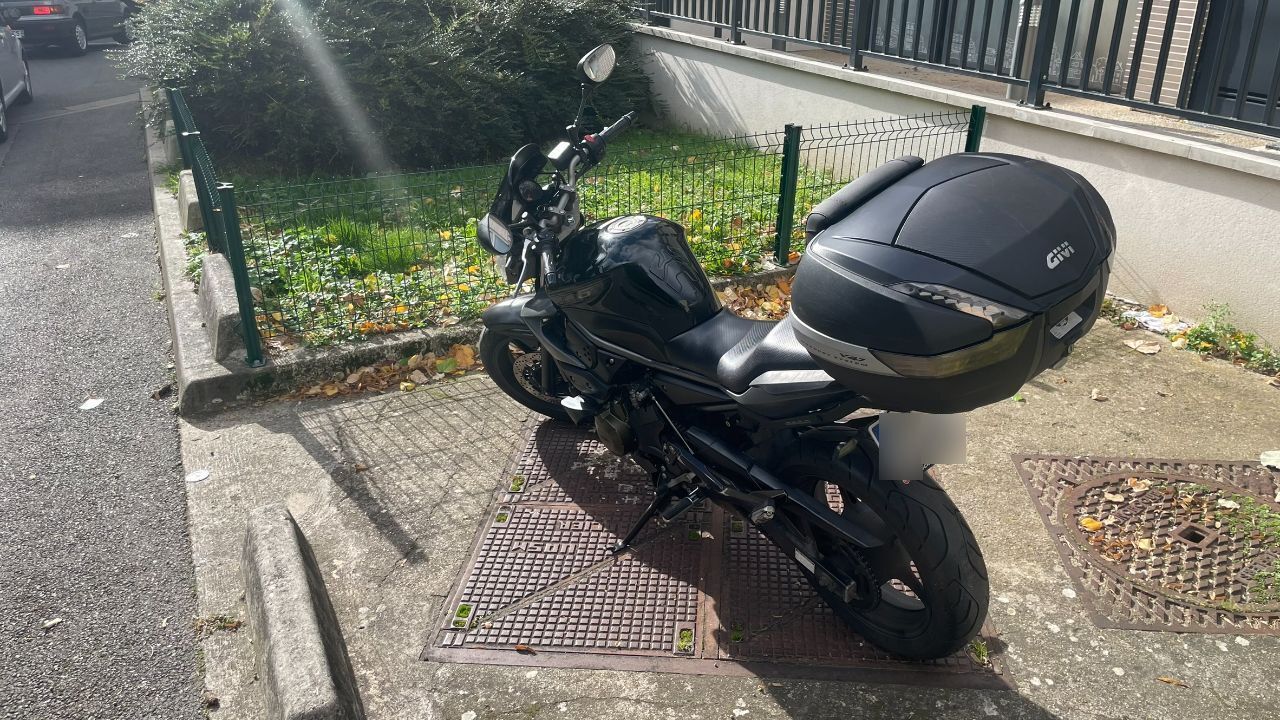 Photo YAMAHA XJ6 N FULL ABS