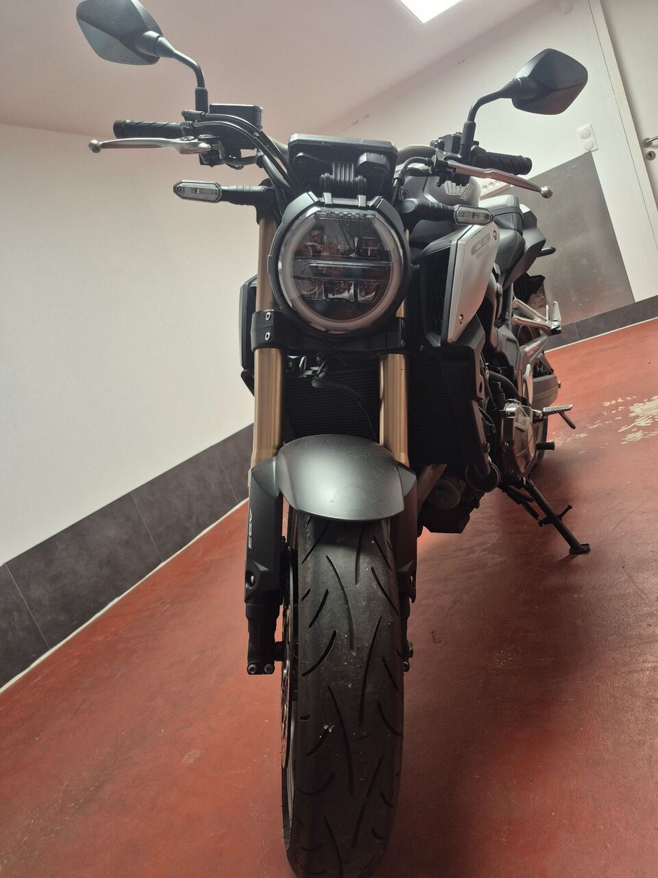 Photo HONDA CB 650 R A2 ABS