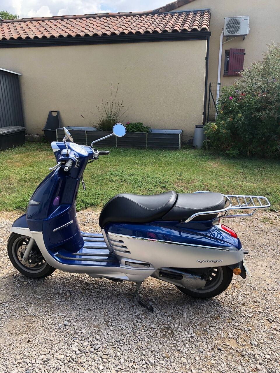 Photo PEUGEOT DJANGO 50 4T