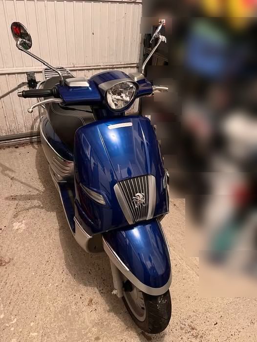 Photo PEUGEOT DJANGO 50 4T