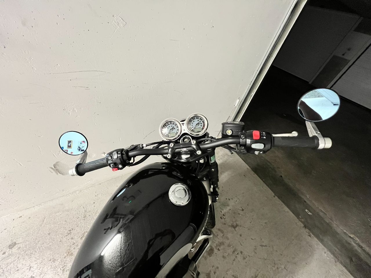 Photo TRIUMPH BONNEVILLE ABS