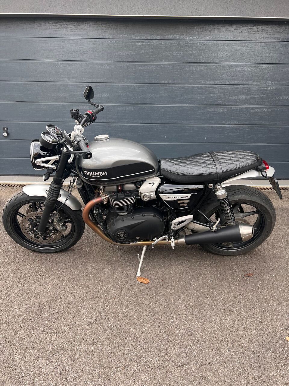 Photo TRIUMPH SPEED TWIN ABS