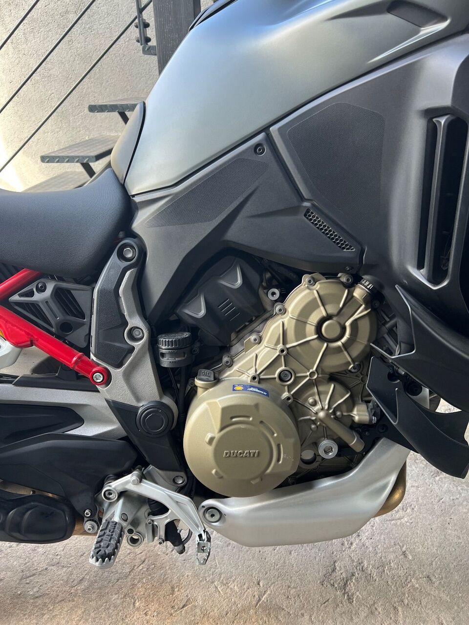 Photo DUCATI MULTISTRADA V4