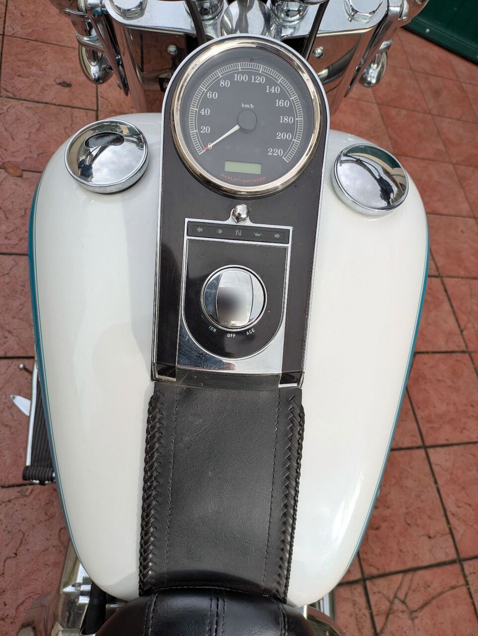 Photo HARLEY DAVIDSON DELUXE