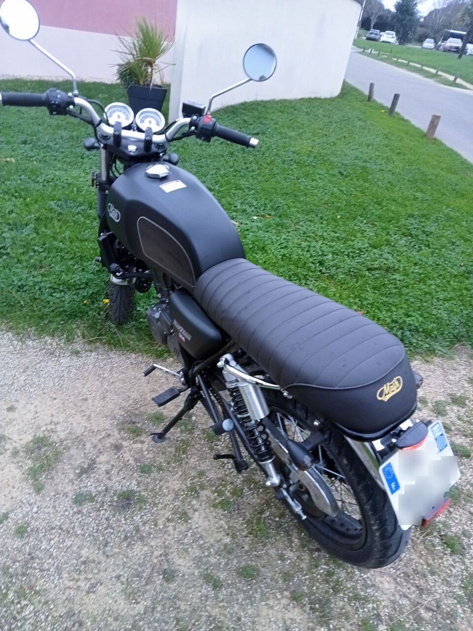 Photo MASH BLACK SEVEN 125