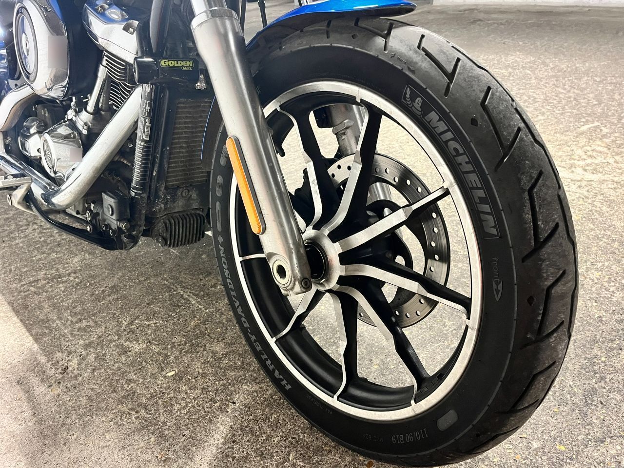 Photo HARLEY DAVIDSON LOW S