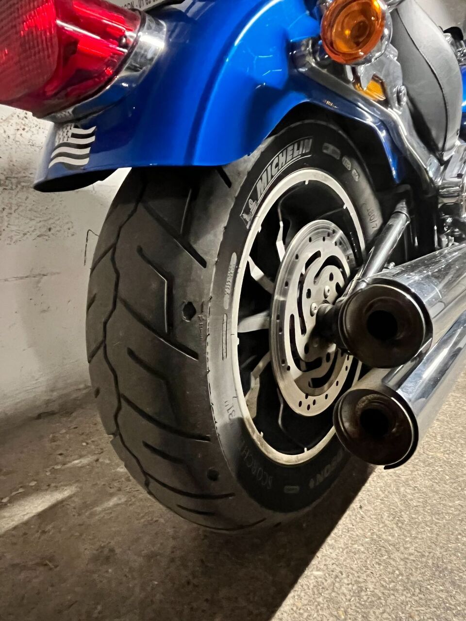 Photo HARLEY DAVIDSON LOW S