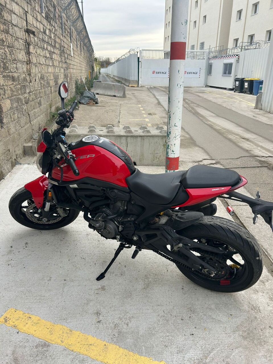 Photo DUCATI MONSTER 937+ A2