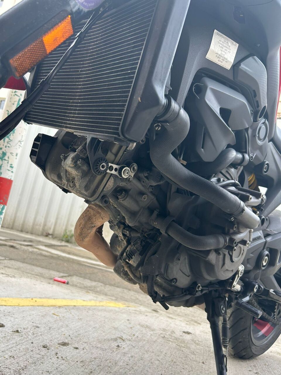 Photo DUCATI MONSTER 937+ A2