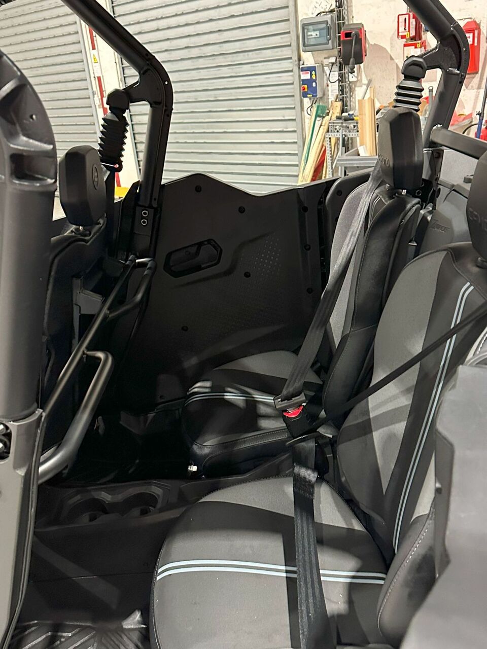 Photo CF MOTO + PLATEAU 950