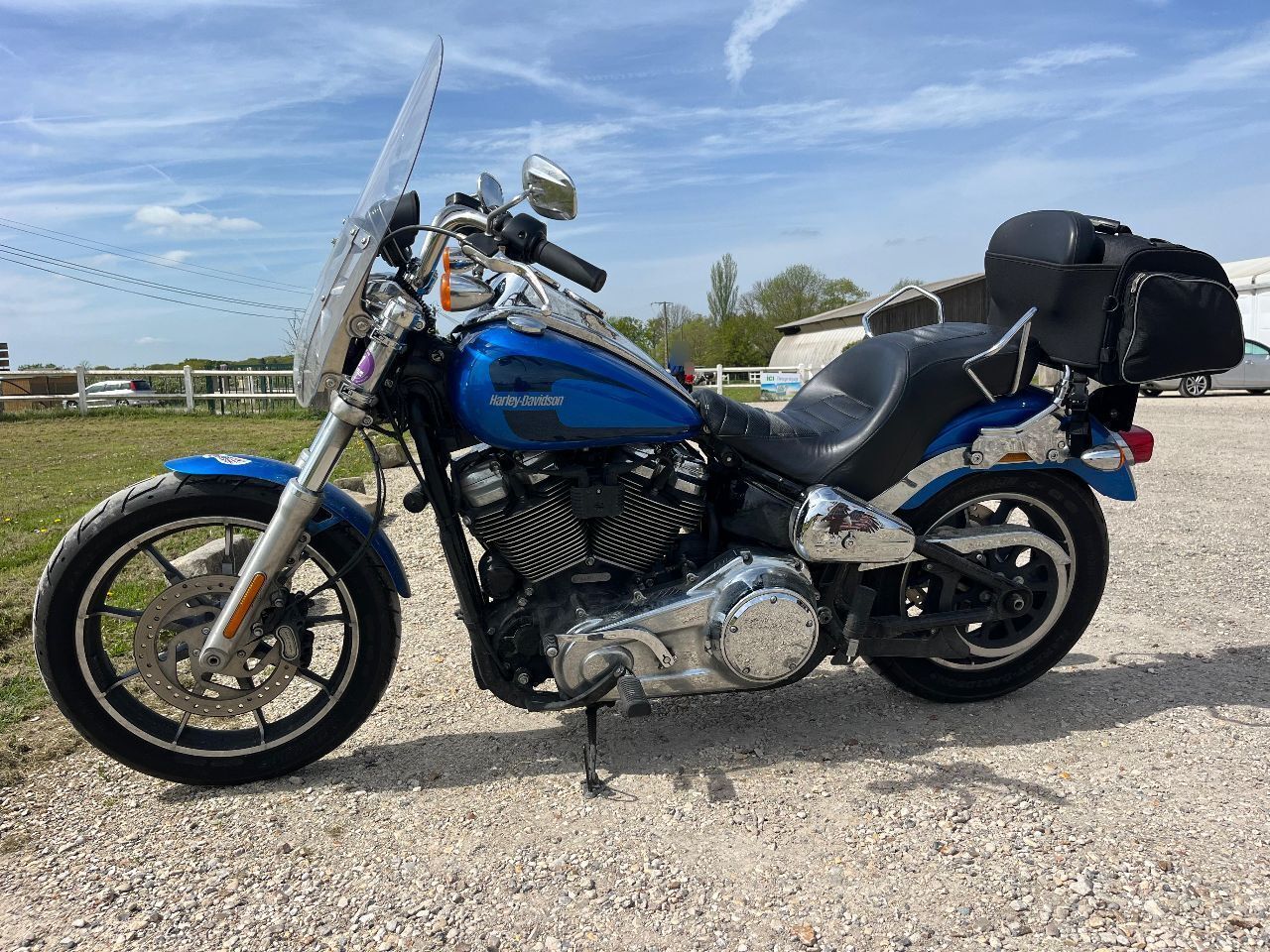 Photo HARLEY DAVIDSON LOW S