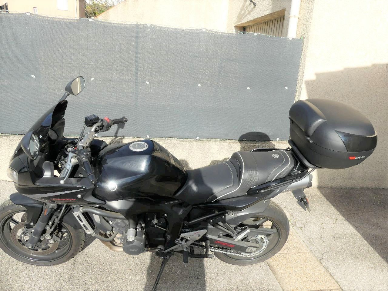 Photo YAMAHA FAZER 600 S2