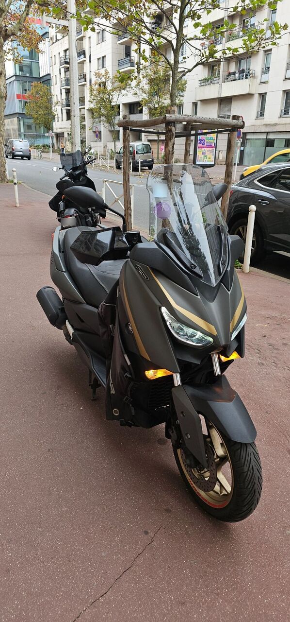 Photo YAMAHA XMAX 125 ABS
