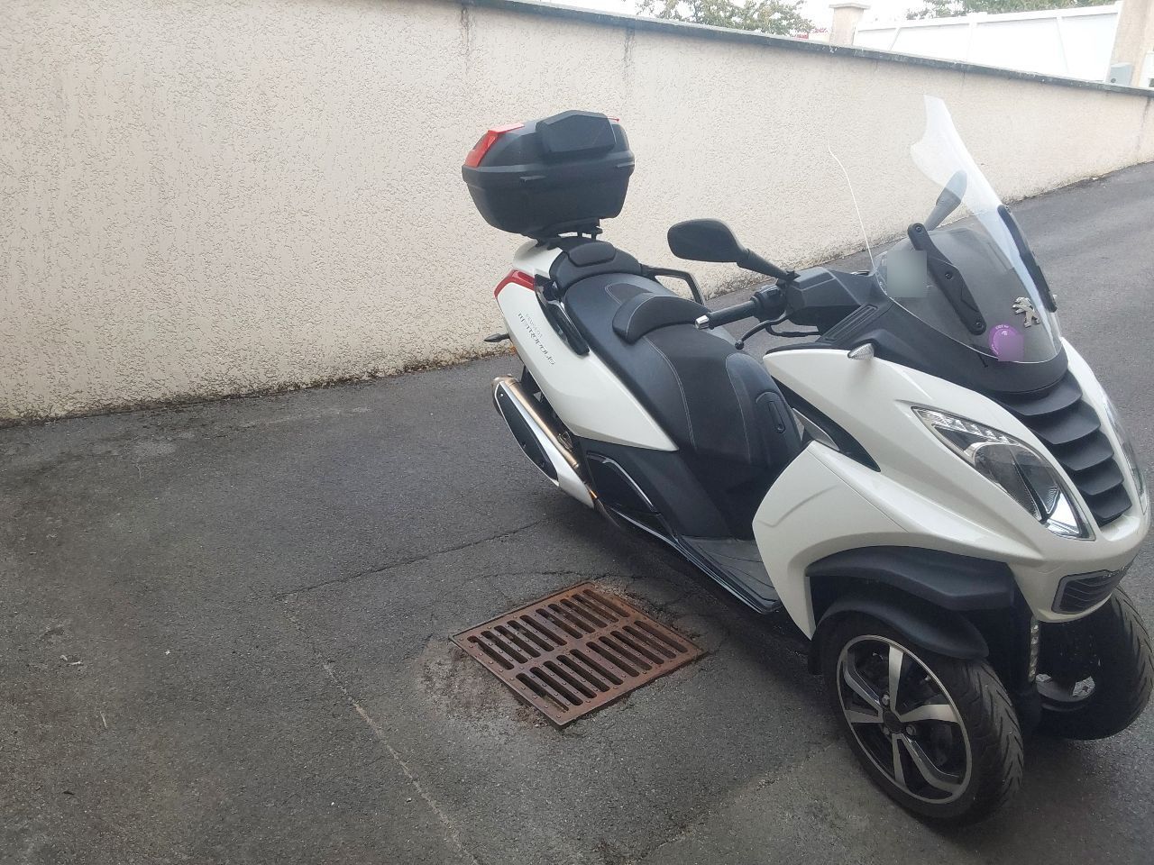 Photo PEUGEOT METROPOLIS 400