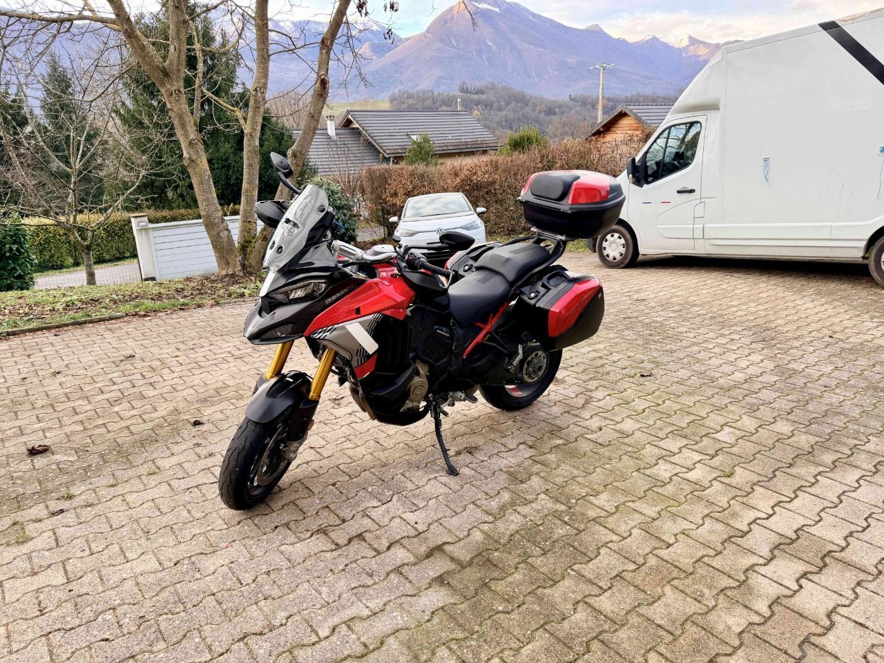 Photo DUCATI MULTISTRADA V4