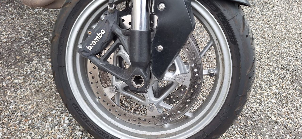 Photo BMW F 900 R A2 ABS