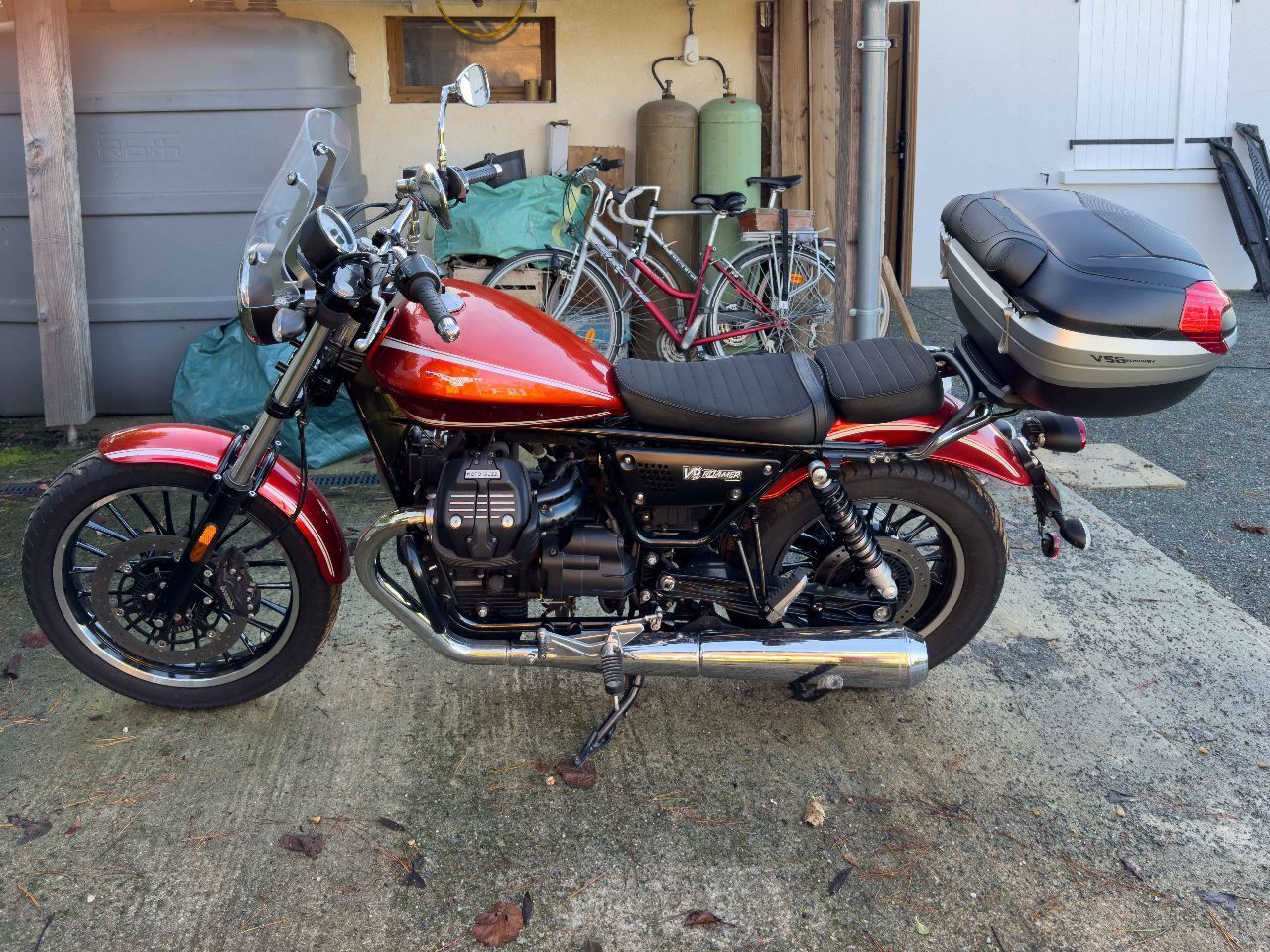 Photo MOTO GUZZI V9 ROAMER