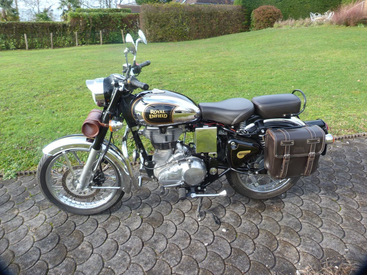 Photo ROYAL ENFIELD BULLET