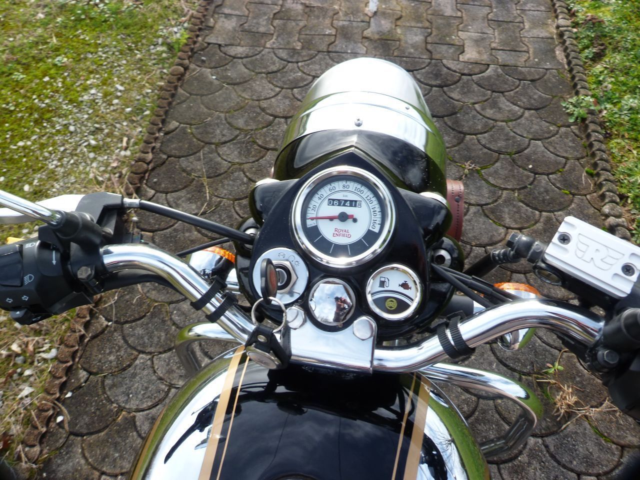 Photo ROYAL ENFIELD BULLET