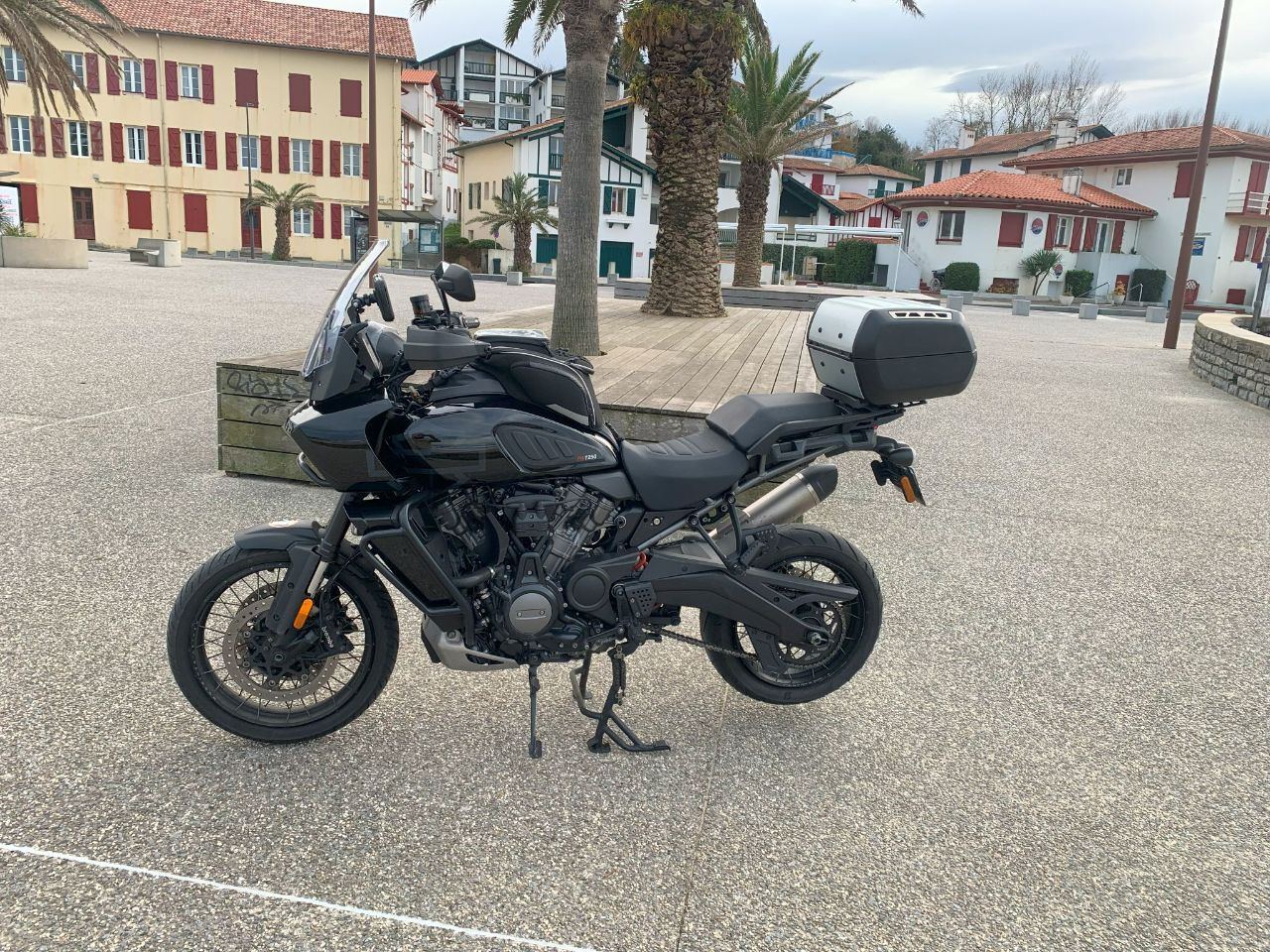 Photo HARLEY DAVIDSON PAN S