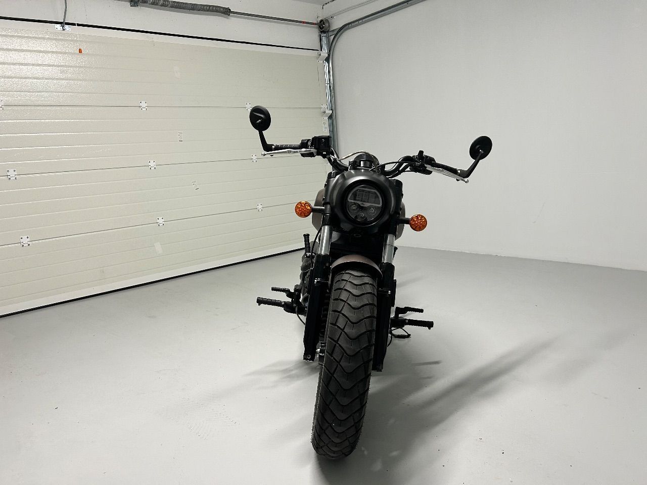 Photo INDIAN SCOUT BOBBER