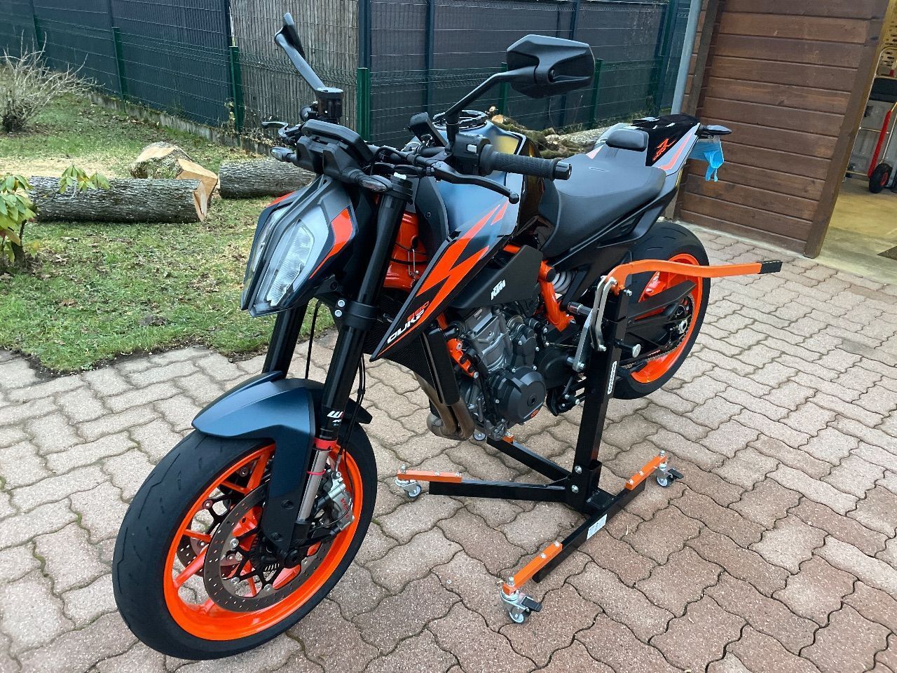 Photo KTM DUKE 890 R ABS