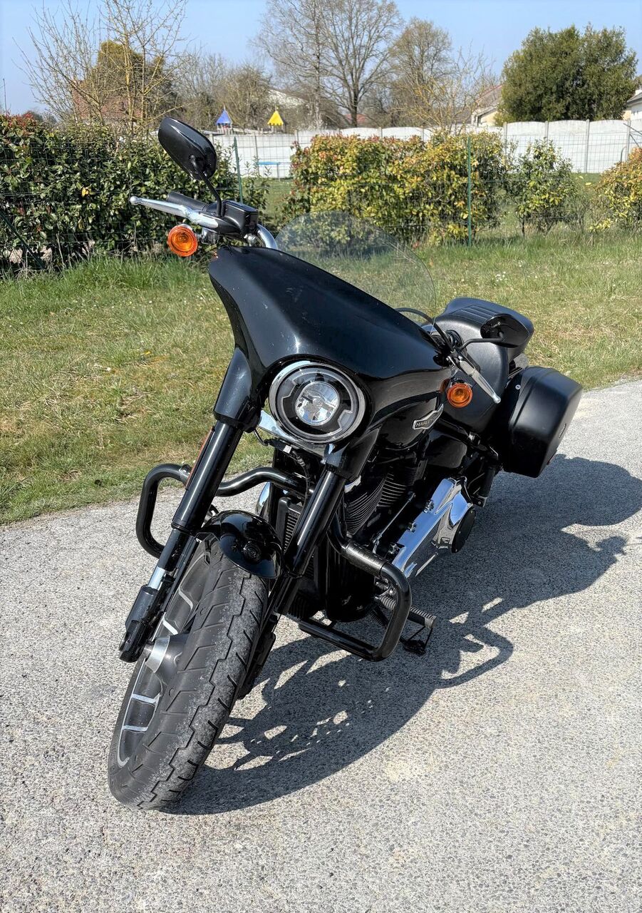 Photo HARLEY DAVIDSON SPORT