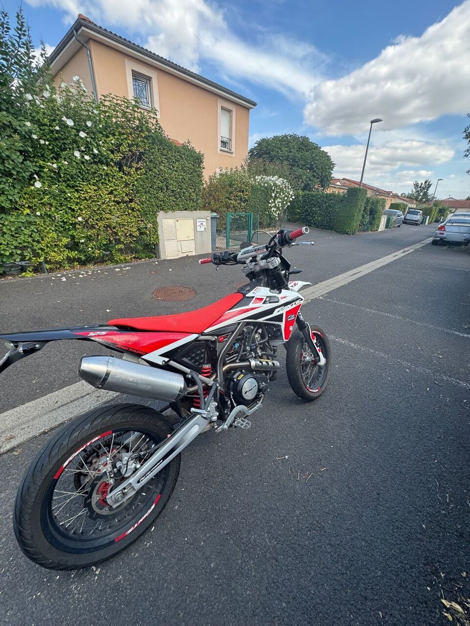 Photo FANTIC XMF 125 SM