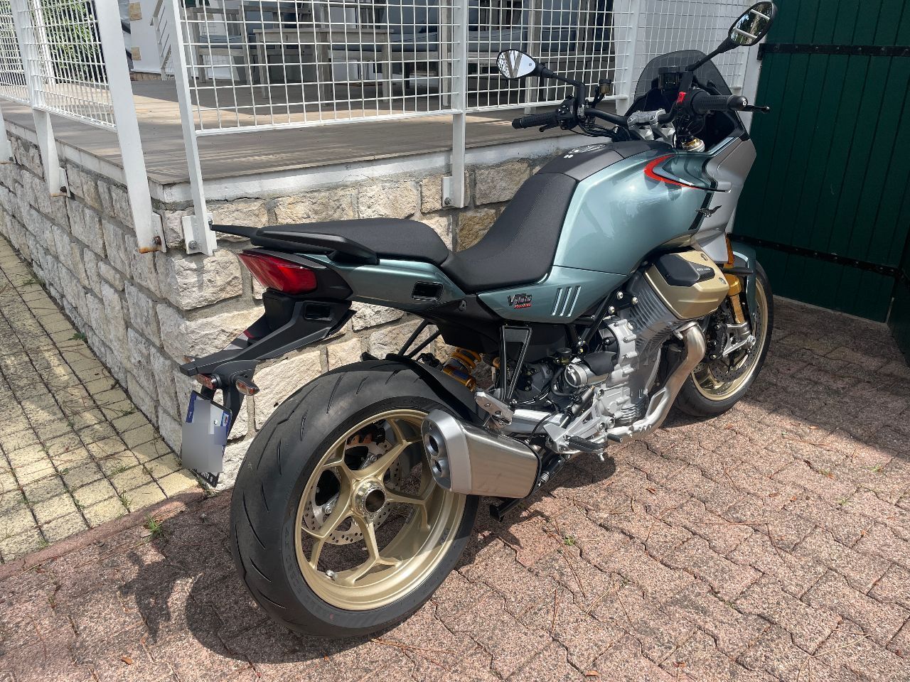 Photo MOTO GUZZI V100 S