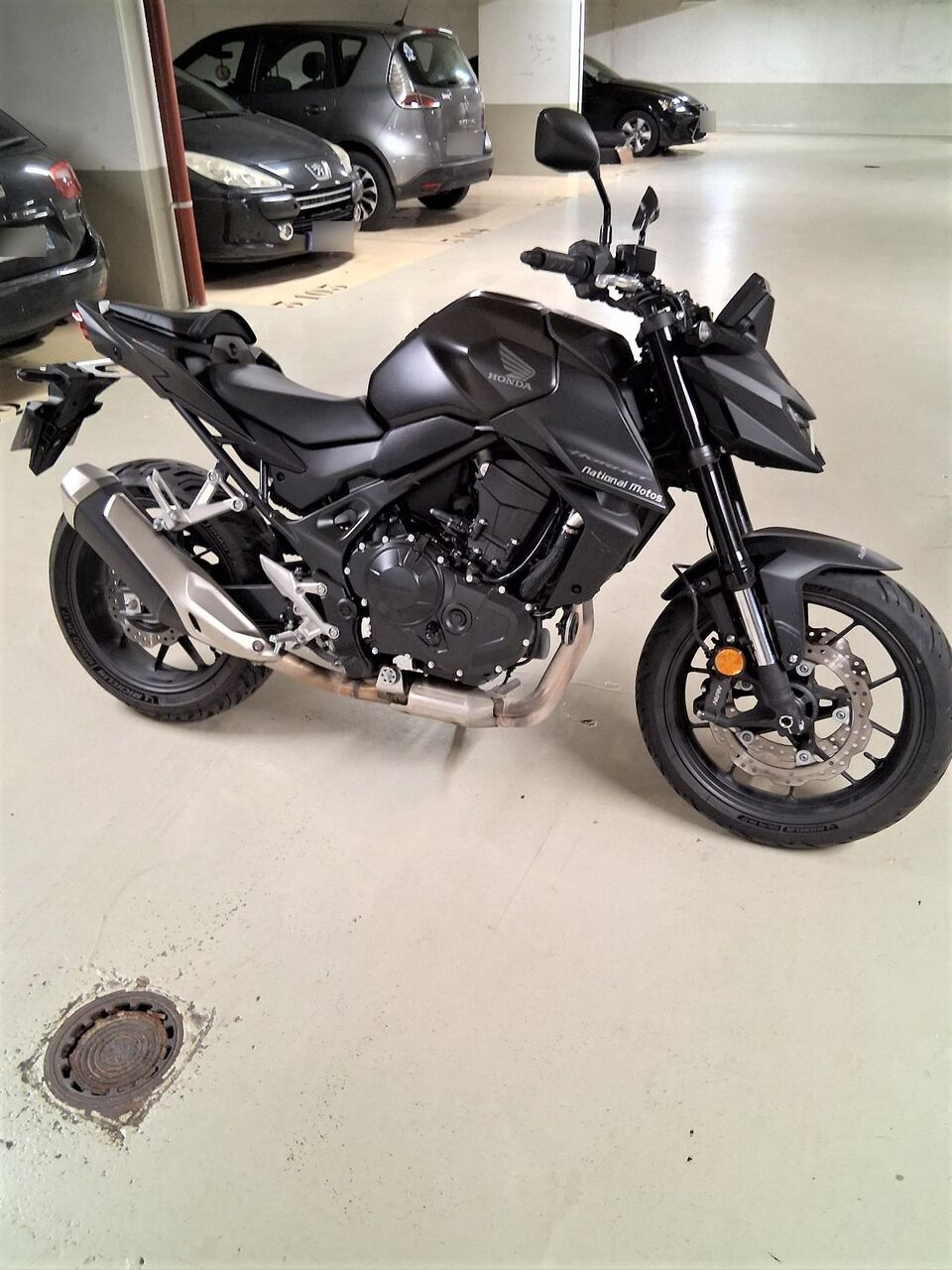 Photo HONDA HORNET 750 FULL