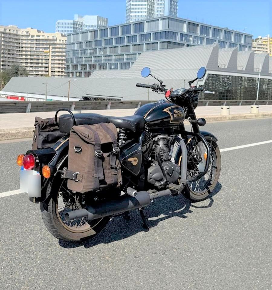 Photo ROYAL ENFIELD BULLET -