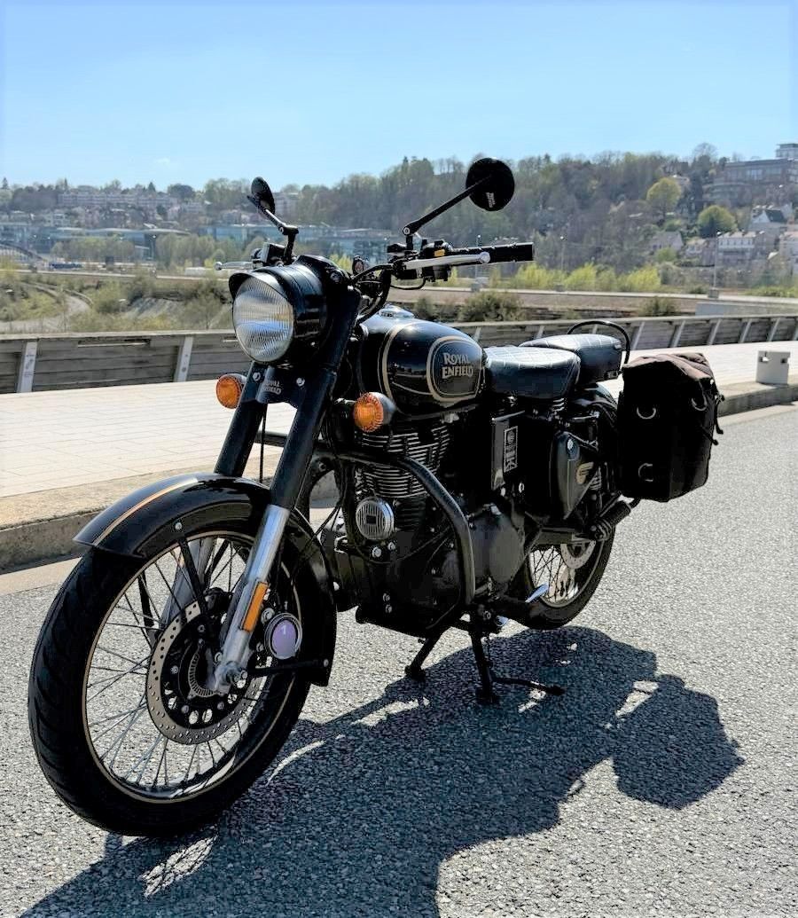 Photo ROYAL ENFIELD BULLET -