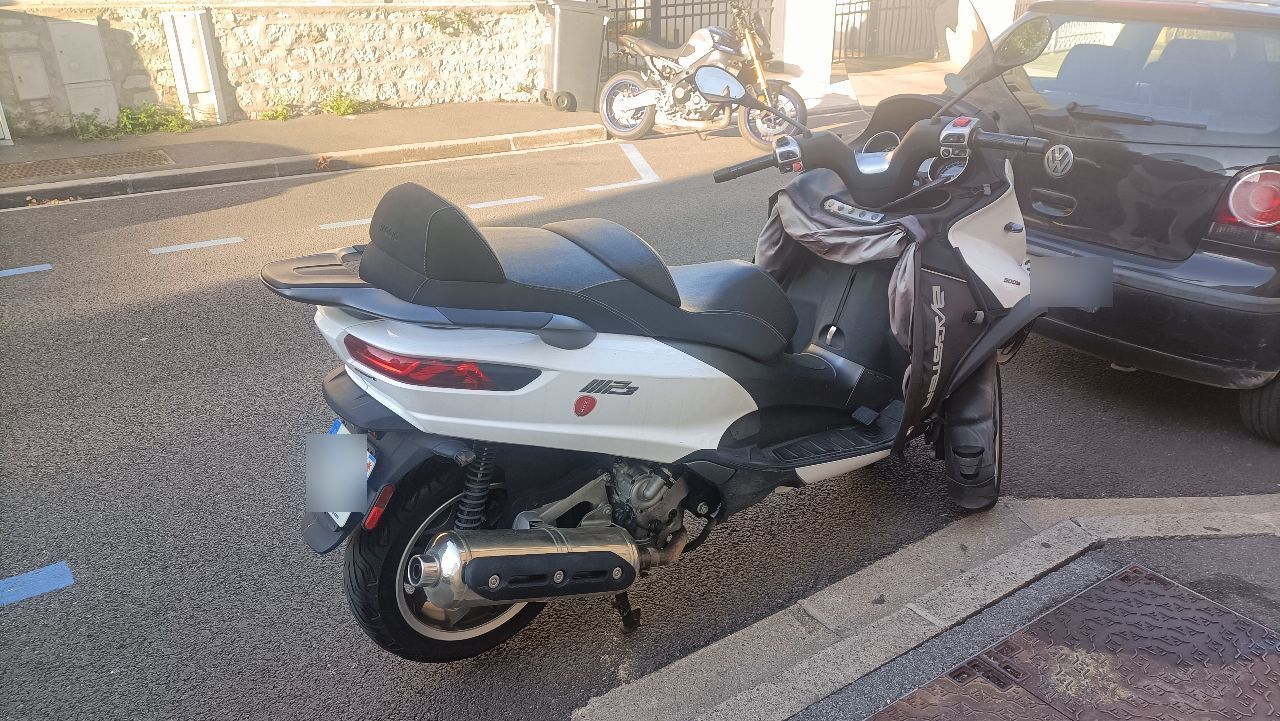Photo PIAGGIO MP3 500 LT