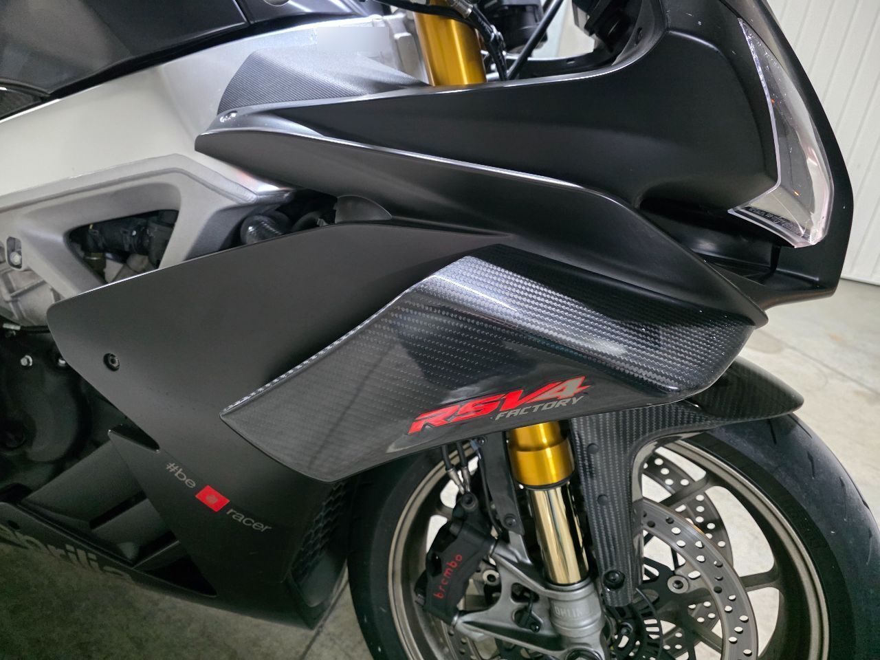 Photo APRILIA RSV4 1100 ABS