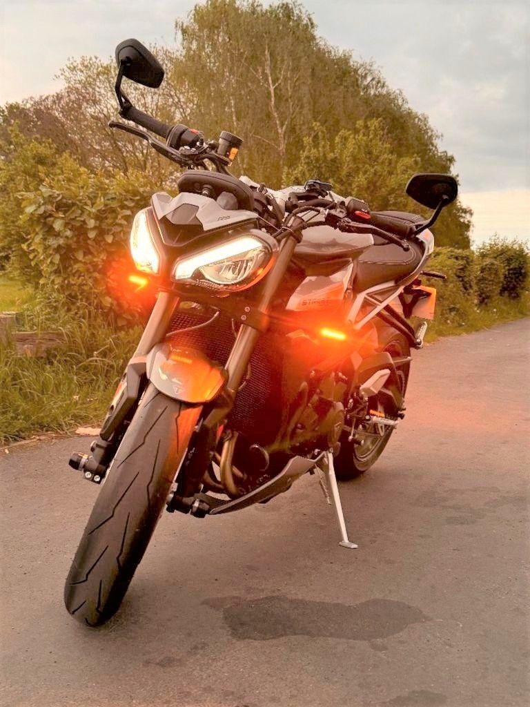 Photo TRIUMPH STREET TRIPLE