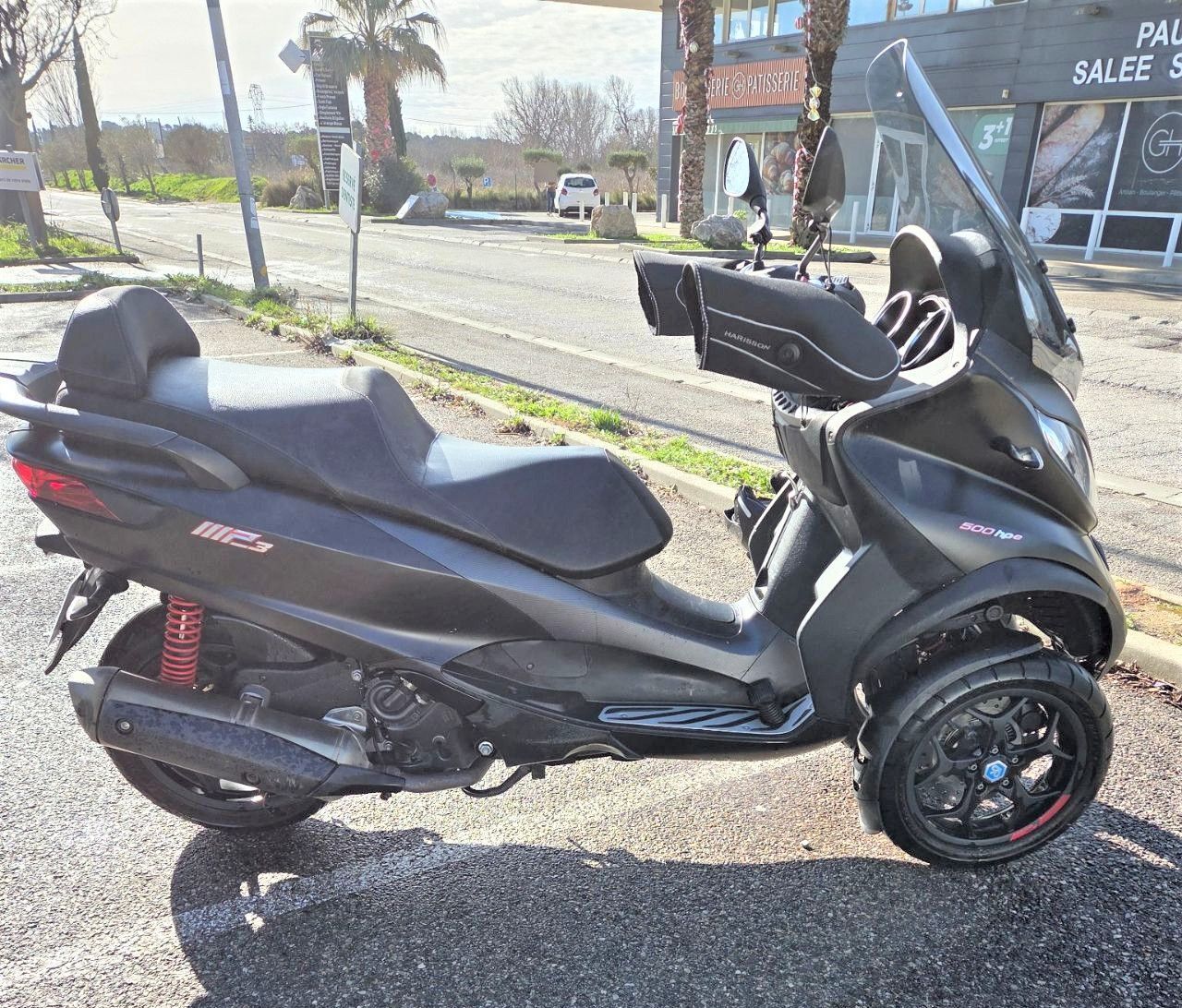 Photo PIAGGIO MP3 500 HPE