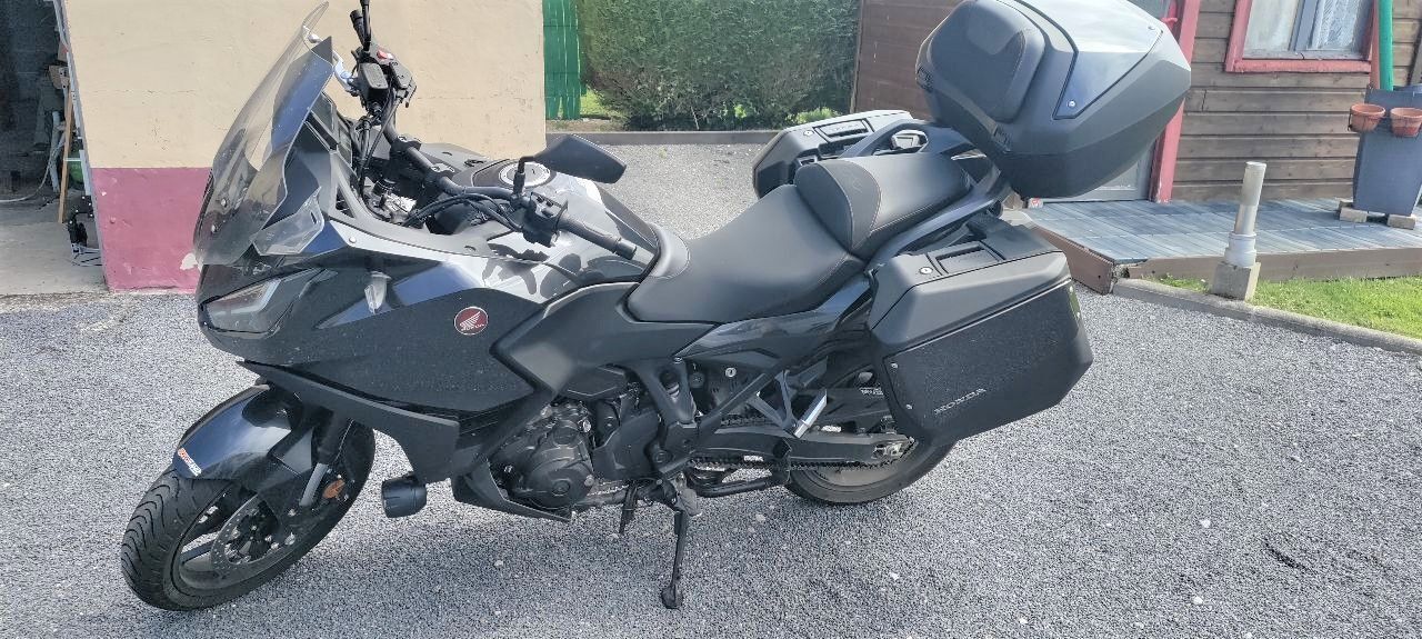 Photo HONDA NT 1100 DCT