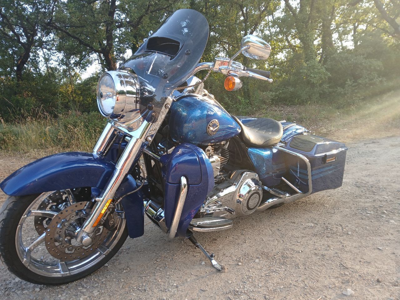 Photo HARLEY-DAVIDSON ROAD -