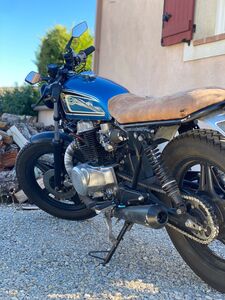 HONDA CB 400